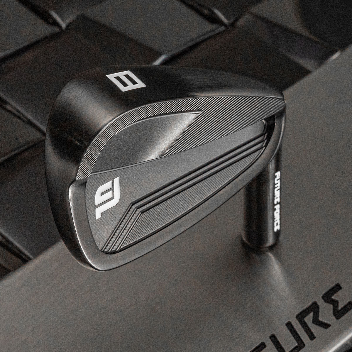 ED1 CB Iron- Black