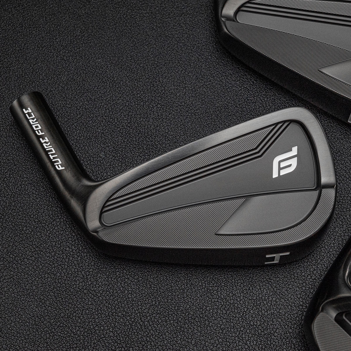 ED1 CB Iron- Black